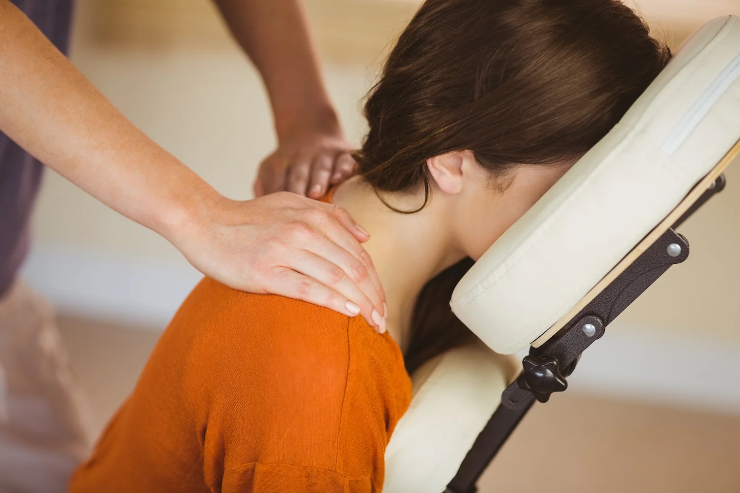 Neck & Shoulder Massage
